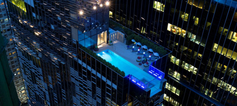 Лучшие отели с бассейном на крыше в Гонконге Hotel Indigo Hong Kong Island